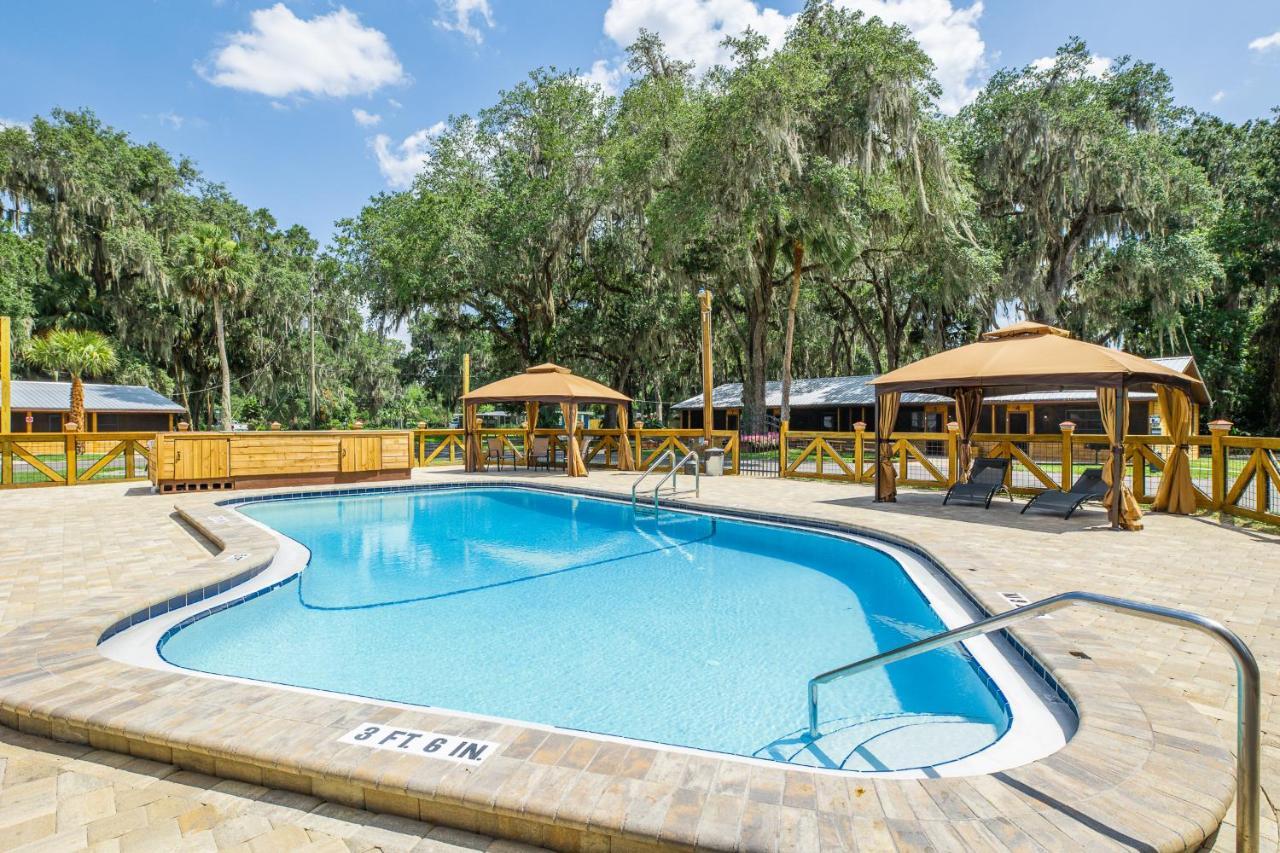 Idlewild Lodge And Rv Park Lake Panasoffkee Luaran gambar