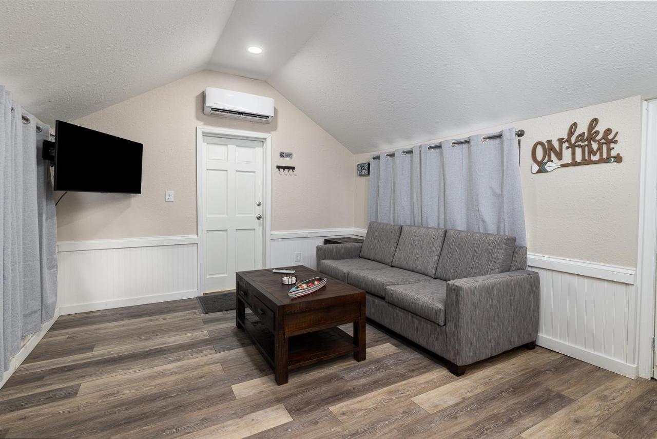 Idlewild Lodge And Rv Park Lake Panasoffkee Luaran gambar