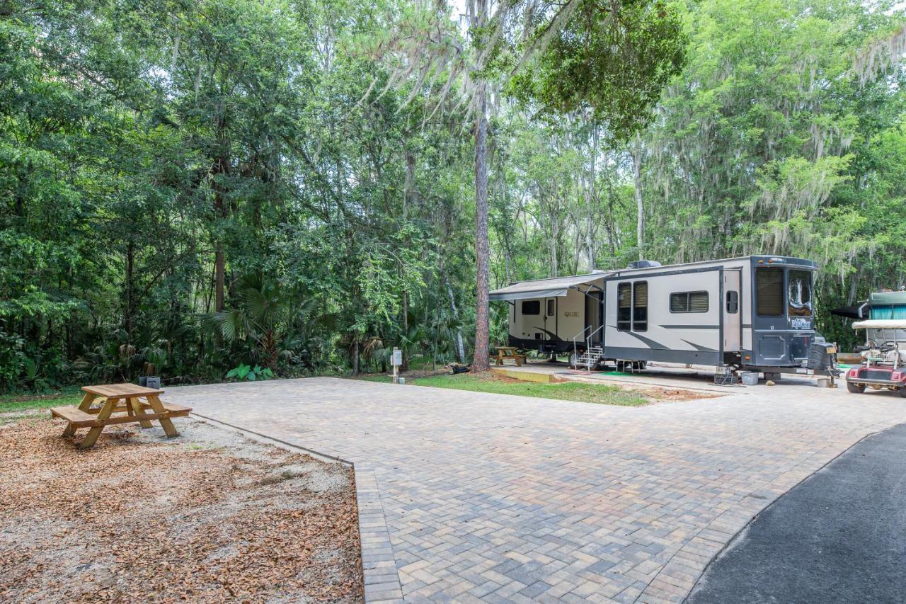 Idlewild Lodge And Rv Park Lake Panasoffkee Luaran gambar